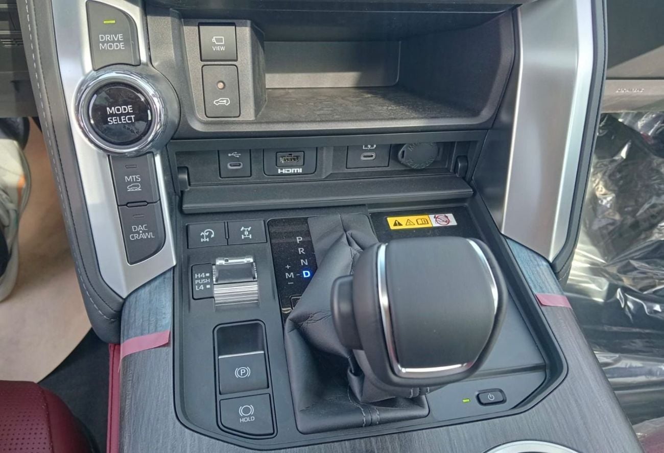 تويوتا لاند كروزر Toyota Land Cruiser GR-Sport 3.5 petrol 2025 Full Option GCC