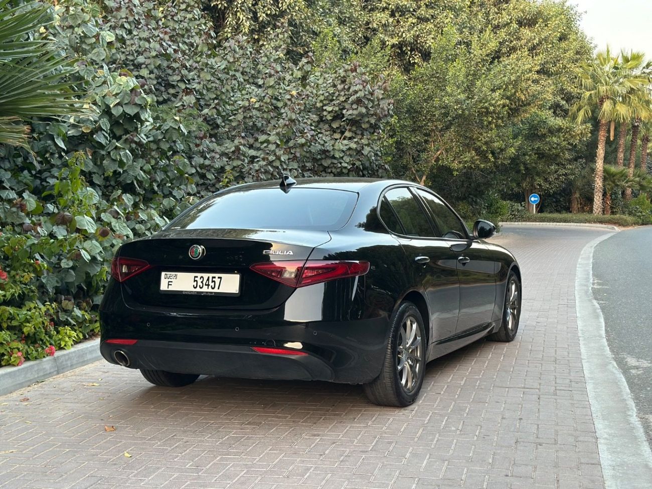 Alfa Romeo Giulia Veloce 2.0L AWD | 2019 | GCC Specs | Gargash | Full Service History | Excellent Condition