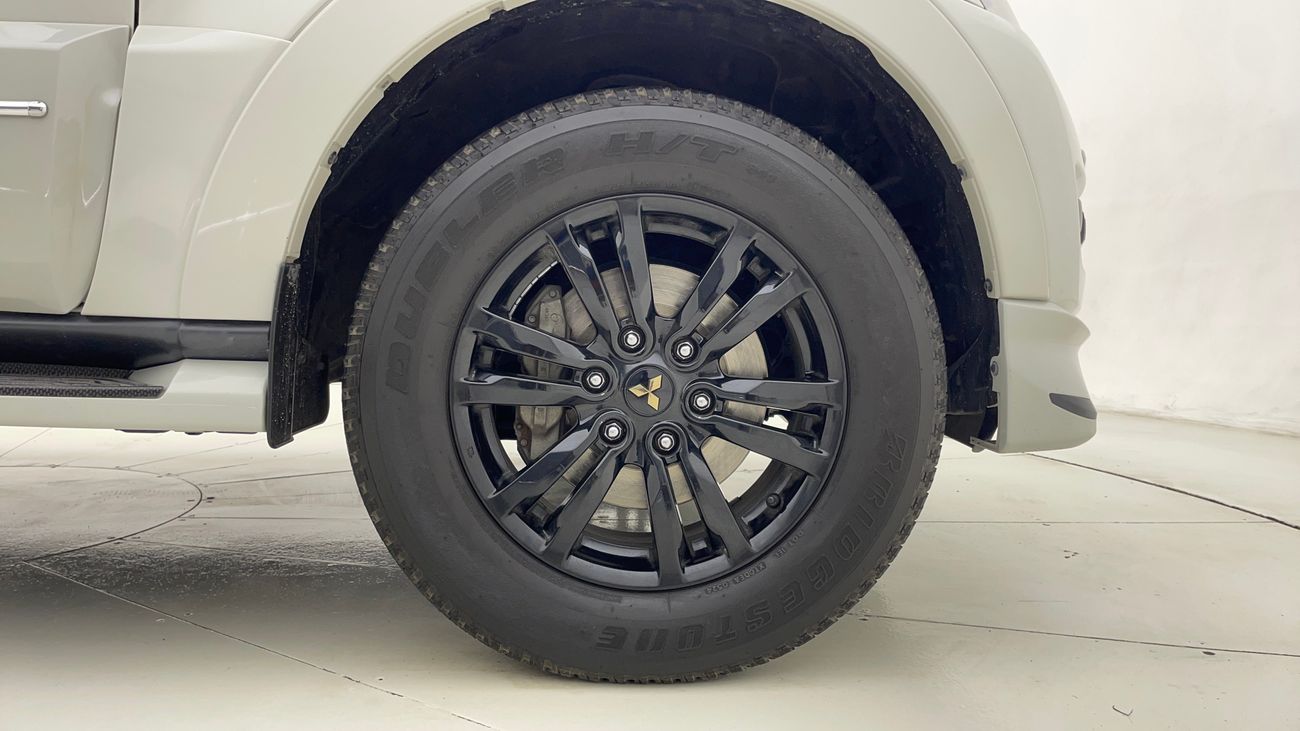 ميتسوبيشي باجيرو 2020 GLS SIGNATURE EDITION | AED 1212/Month | 0 DP | 30 Day Return | Warranty | Service History