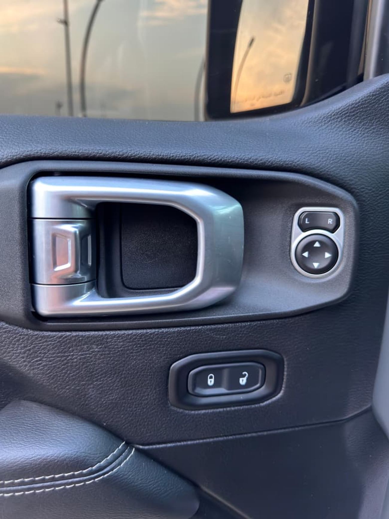 Jeep Wrangler Unlimited Sahara Plus 3.6L