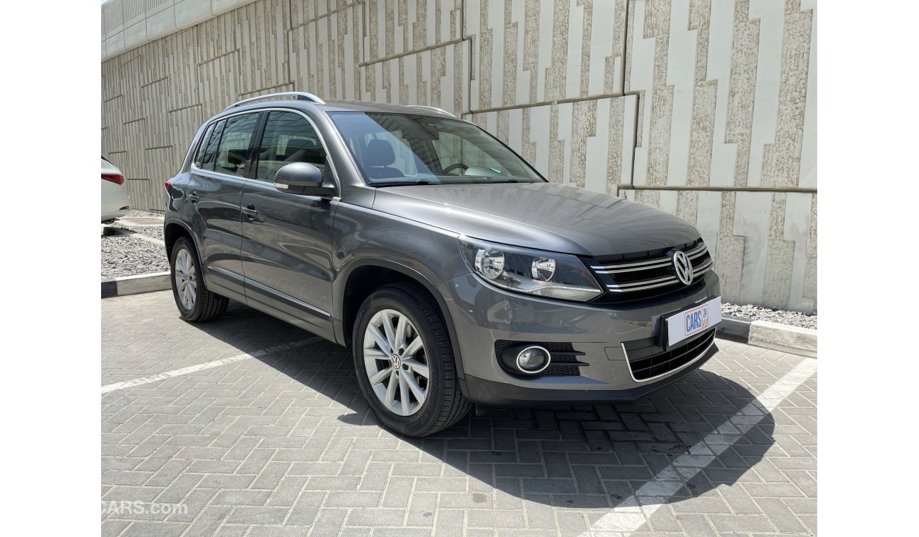 Volkswagen Tiguan SE 2000