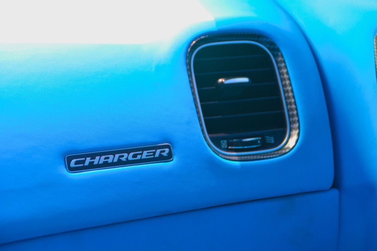Dodge Charger SXT