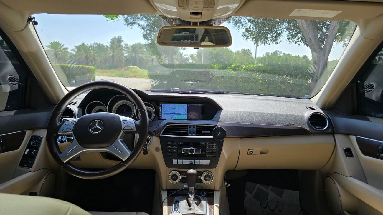 مرسيدس بنز C200 L