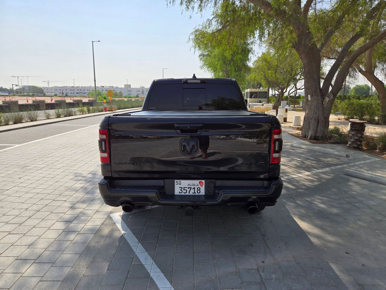 RAM 1500 Limited Night Edition