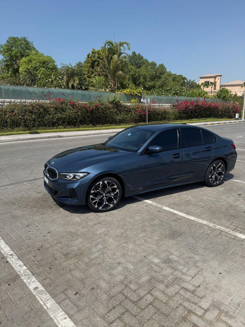 BMW 318i EXCELLENCE