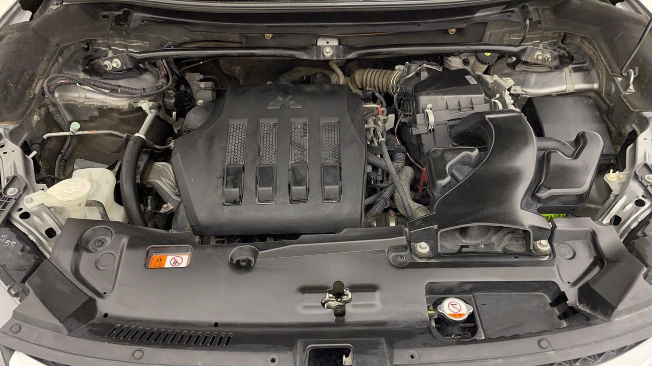 Mitsubishi Eclipse Cross GLS MID 1.5 | Zero Down Payment | Home Test Drive