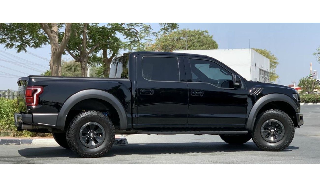 Ford Raptor FULL OPTION - 2019 - V6 - ECOBOOST - 10 GEAR TRANSMISSION - PANORAMIC ROOF - 3 YEARS WARRANTY - CANA