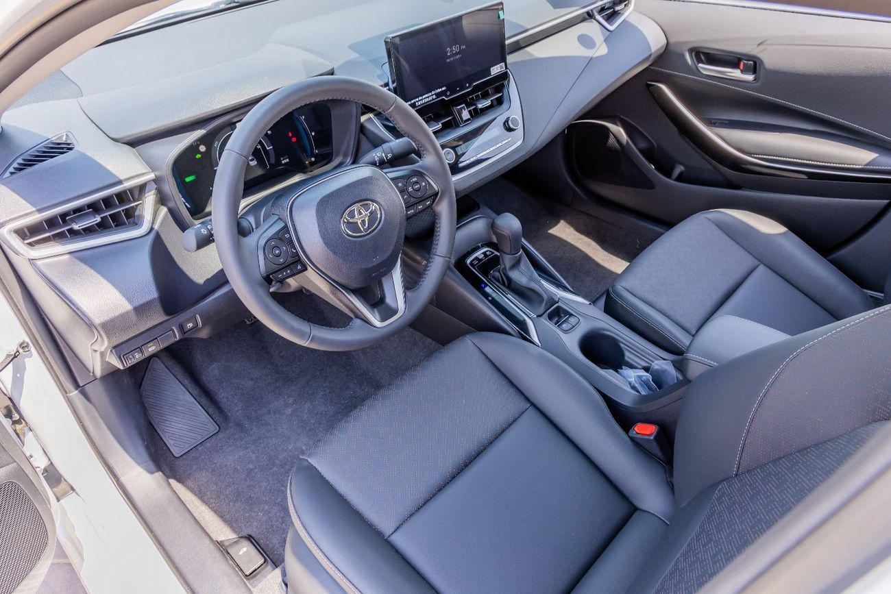 تويوتا كورولا Toyota Corolla 1.8L Intelligent Electric Hybrid Dual Engine Elite Edition - White - 2025 (Export)