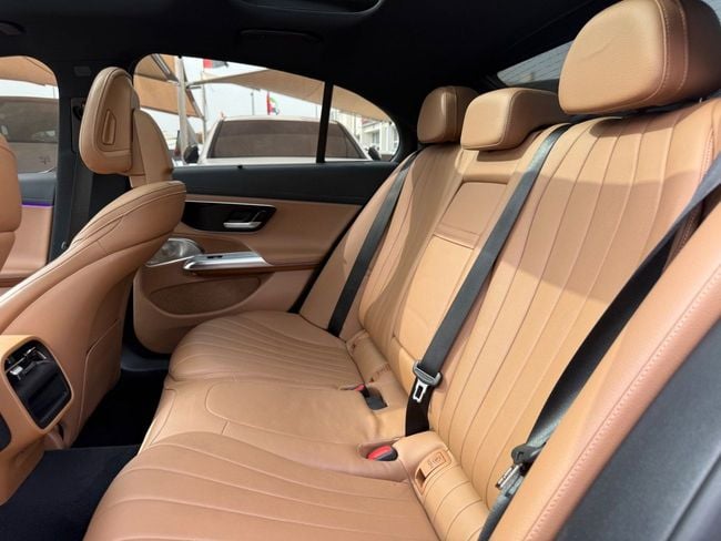 Mercedes-Benz E-Class STANDARD, миниатюра 21