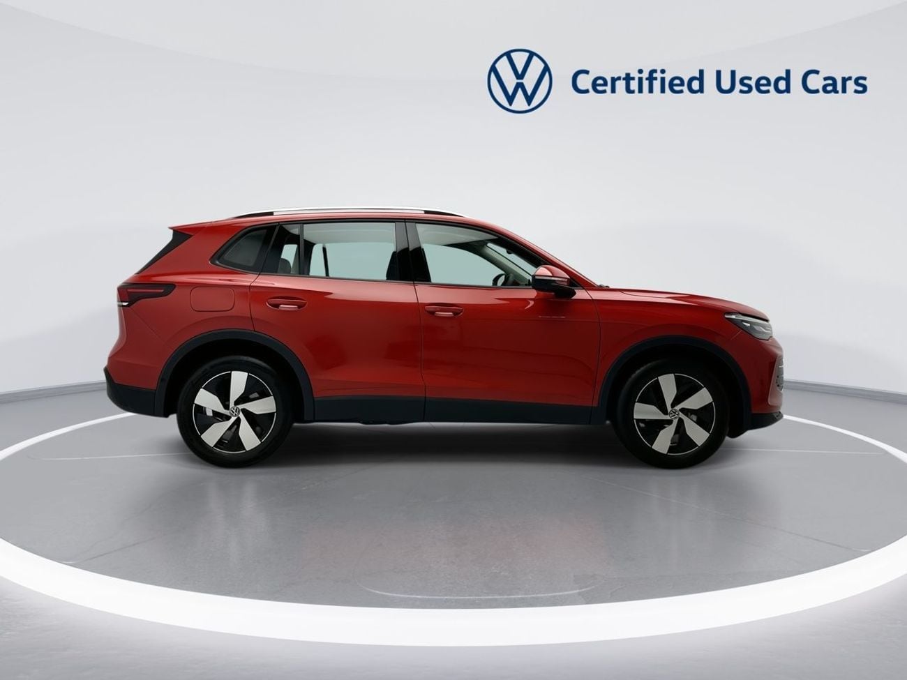 Volkswagen Tiguan Tiguan Life + Fabric Seats (Ref#31265) - 33,100 AED SAVINGS from New Car