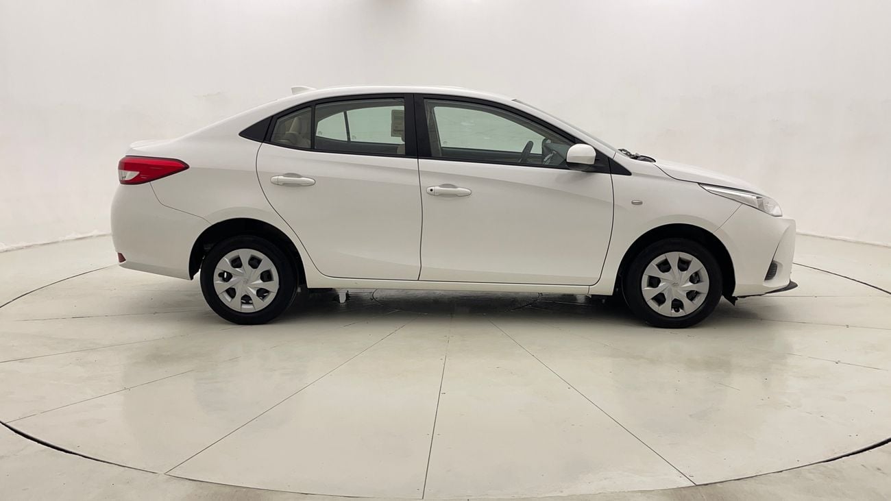 تويوتا يارس SE 1.5 | بدون دفعة مقدمة | اختبار القيادة في المنزل