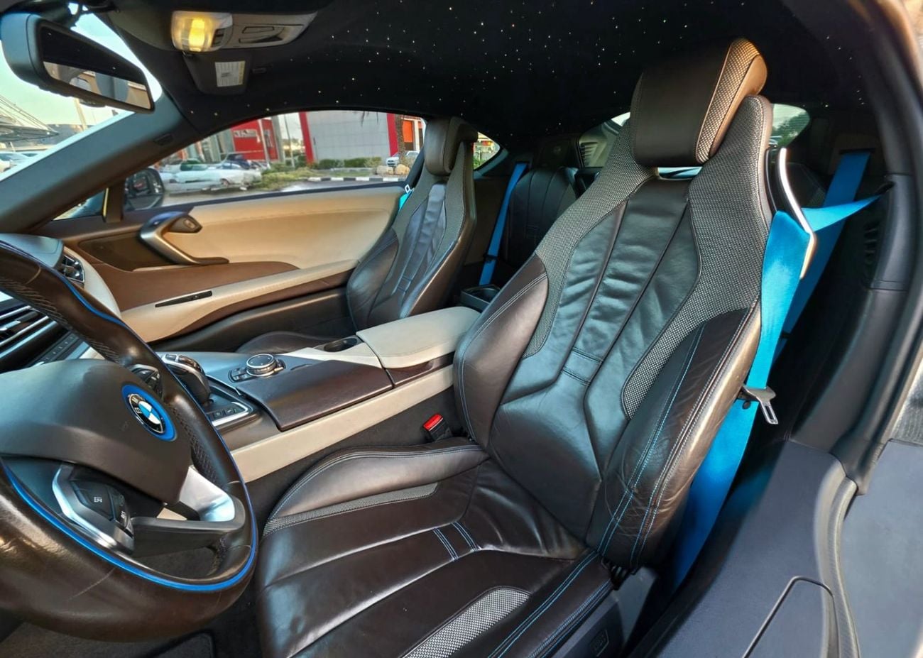 BMW i8 STD BMW i8 Coupe 2015 | Plug-in Hybrid | futuristic Design