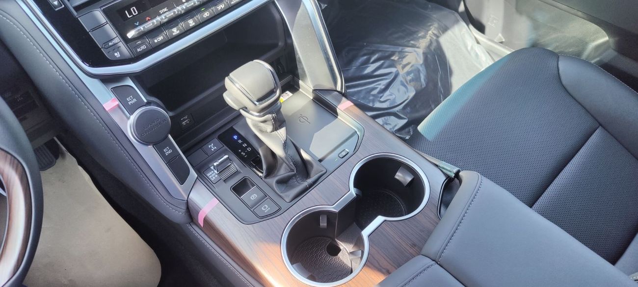 Toyota Land Cruiser Landcruiser 4.0Ltr GXR BLACK-BLACK INTERIOR