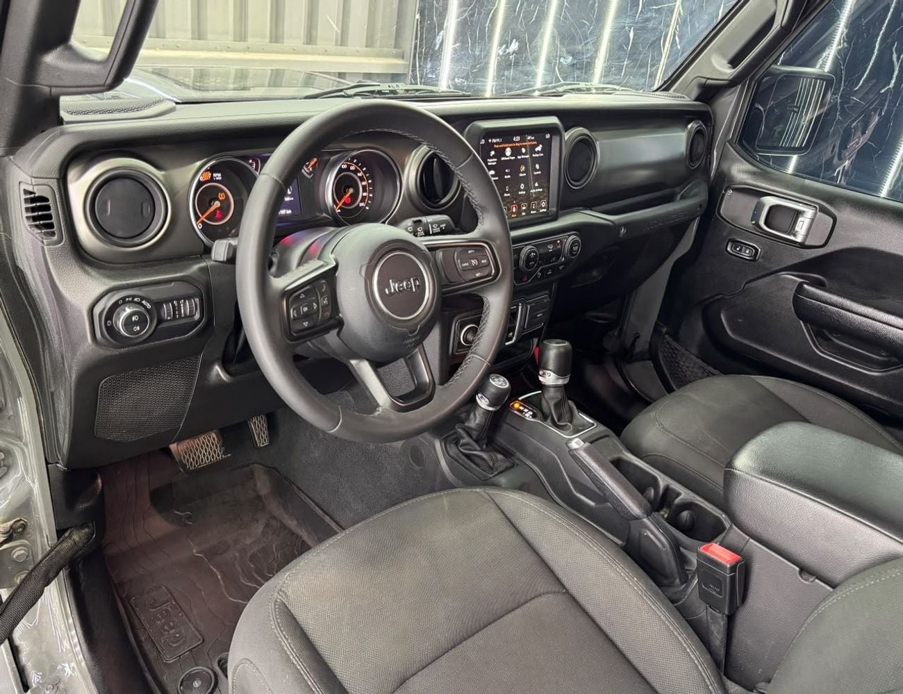 Jeep Wrangler SPORT