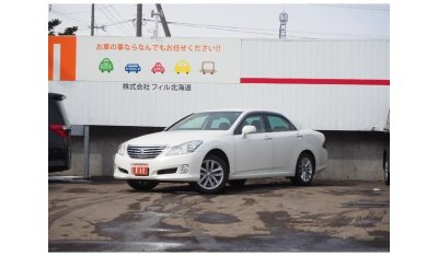 Toyota Crown GRS203