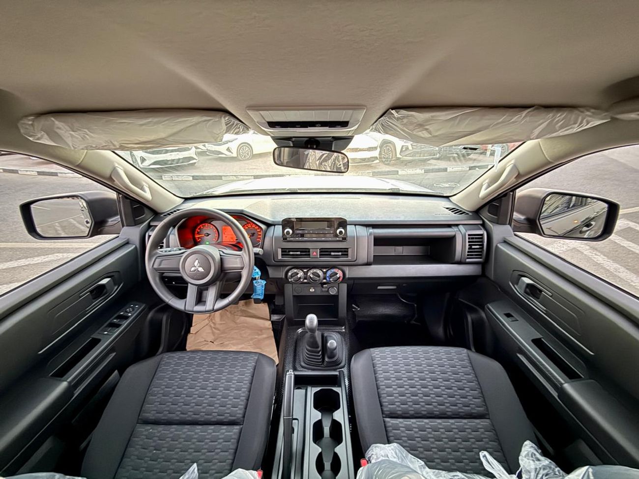 Mitsubishi L200 GL Double Cab Petrol 2.4L