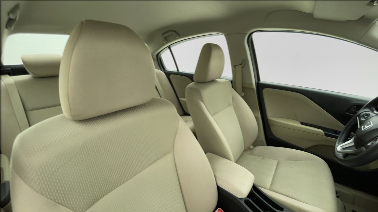 هوندا سيتي LX 1.5 | بدون دفعة مقدمة | اختبار القيادة في المنزل