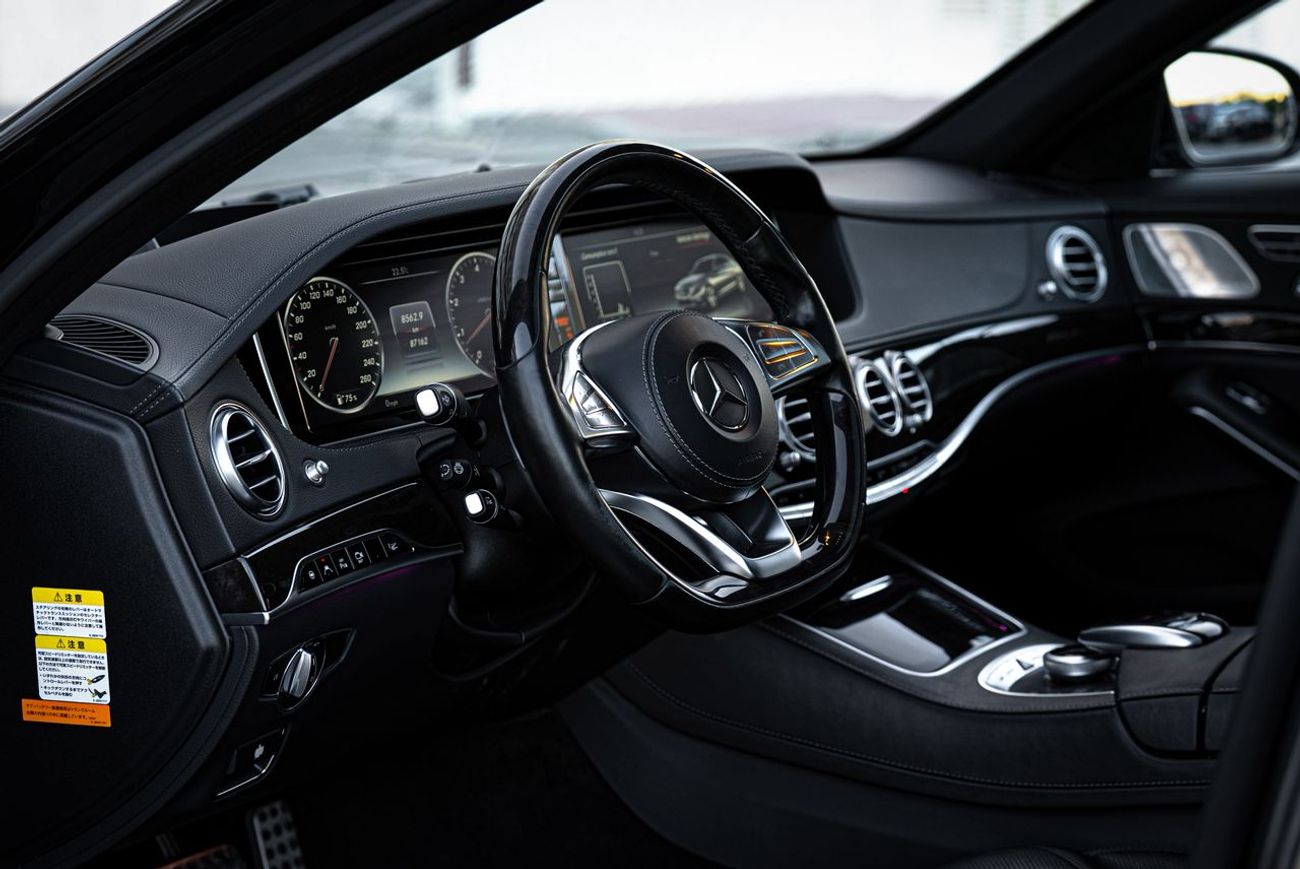 مرسيدس بنز S 500 V8