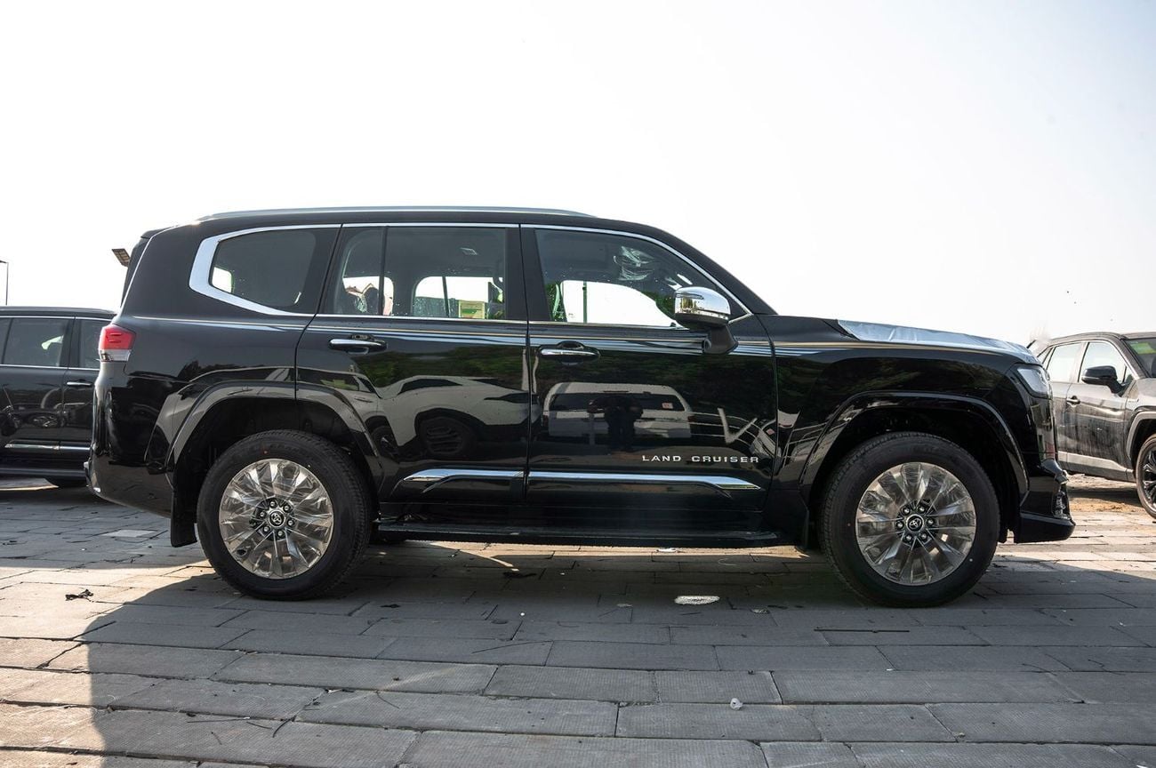 تويوتا لاند كروزر 2026 Toyota Land Cruiser VXR Twin Turbo 3.5L AT Petrol (Black)