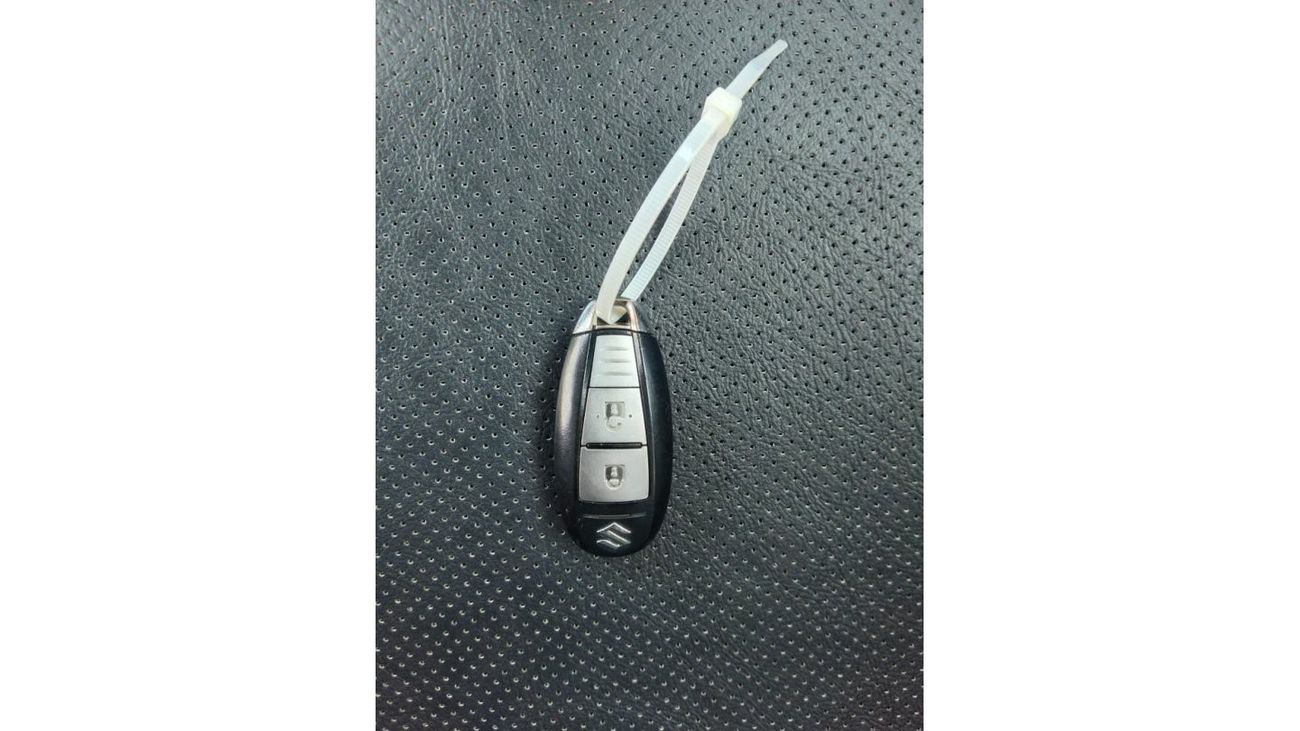 Suzuki Swift SUZUKI SWIFT 2010