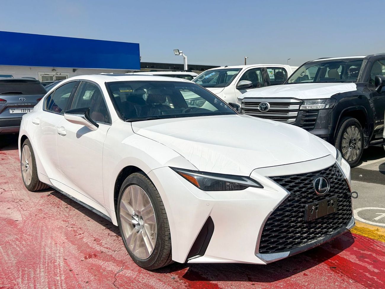 لكزس IS 300 2025 LEXUS IS300 2.0L PRIME GCC BRAND NEW 0KM