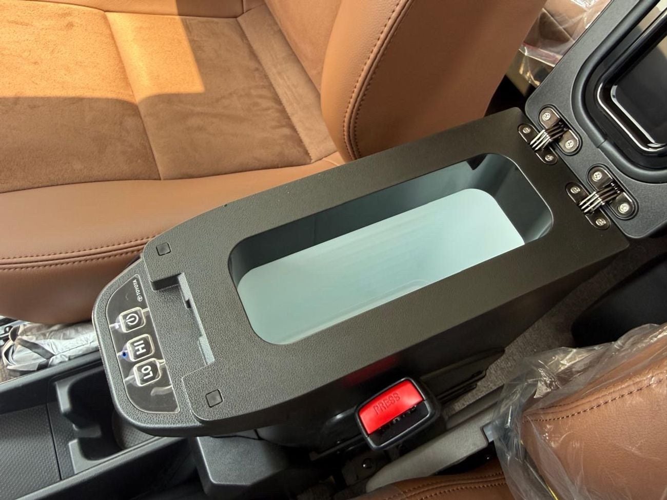 Toyota Land Cruiser LX