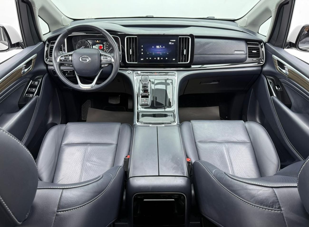 GAC GN8 2023 GAC GN8 390T, Jan/2028 GAC Warranty, GAC Full Service History, GCC