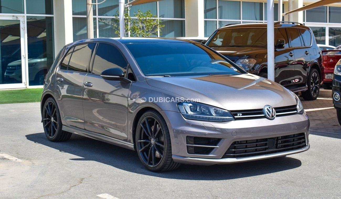 Volkswagen Golf R  4MOTION
