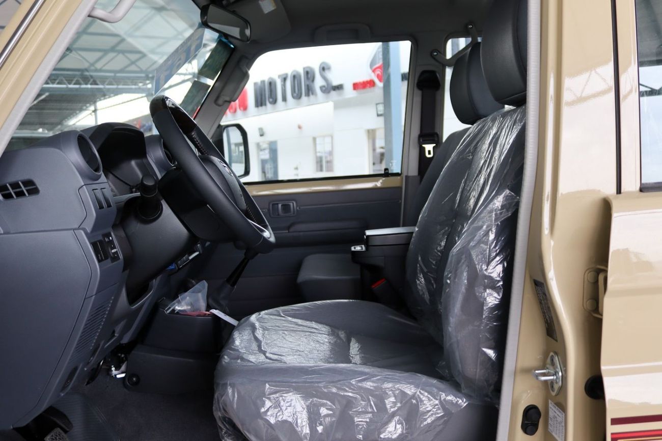 تويوتا لاند كروزر 2025 TOYOTA LAND CRUISER GDJ 76 2.8 DIESEL M/T  **EXPORT ONLY**التصدير فقط خارج الخليج**