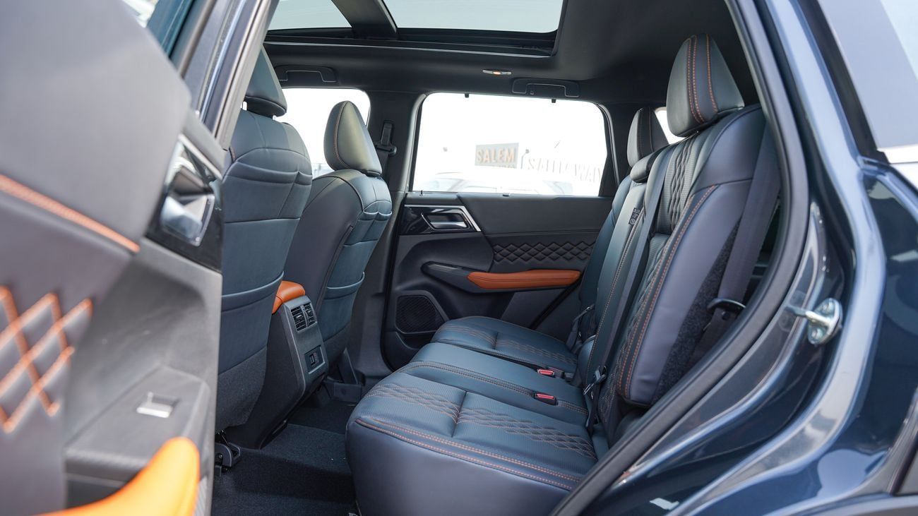 Mitsubishi Outlander Brand New 2025 Mitsubishi Outlander P-Line 2.5L 4-Cylinder SUV GCC Specs