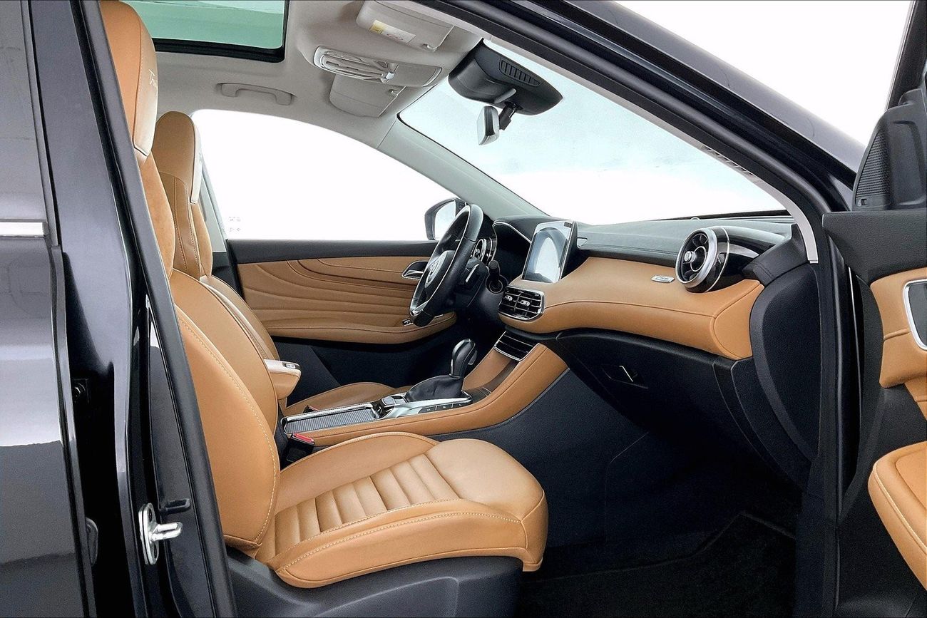 MG HS Trophy | 1 year free warranty | 0 down payment | 7 day return policy