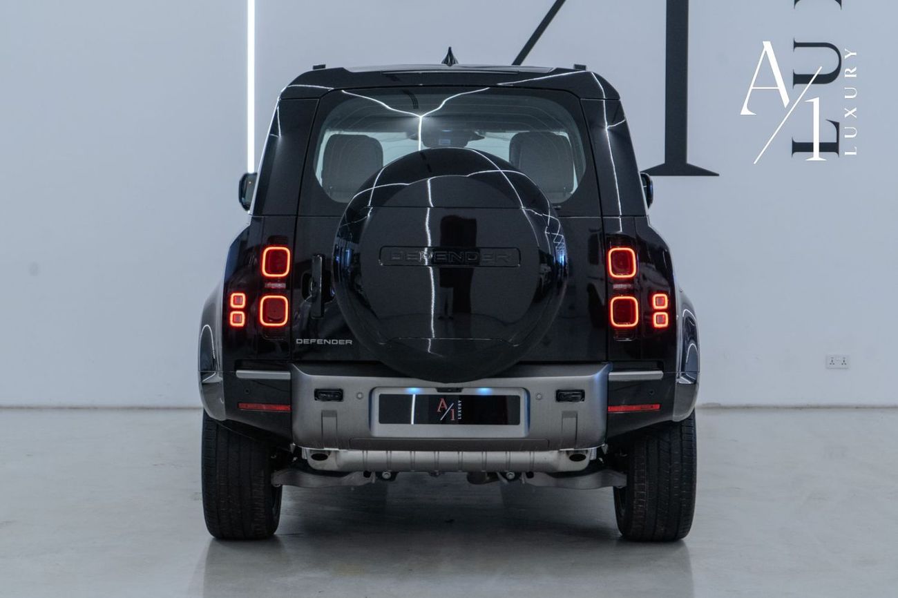 Land Rover Defender P400 110 X-Dynamic SE 3.0L (5 Seater) 2025 Defender, 5 Years Land Rover Warranty, Delivery Kms, GCC