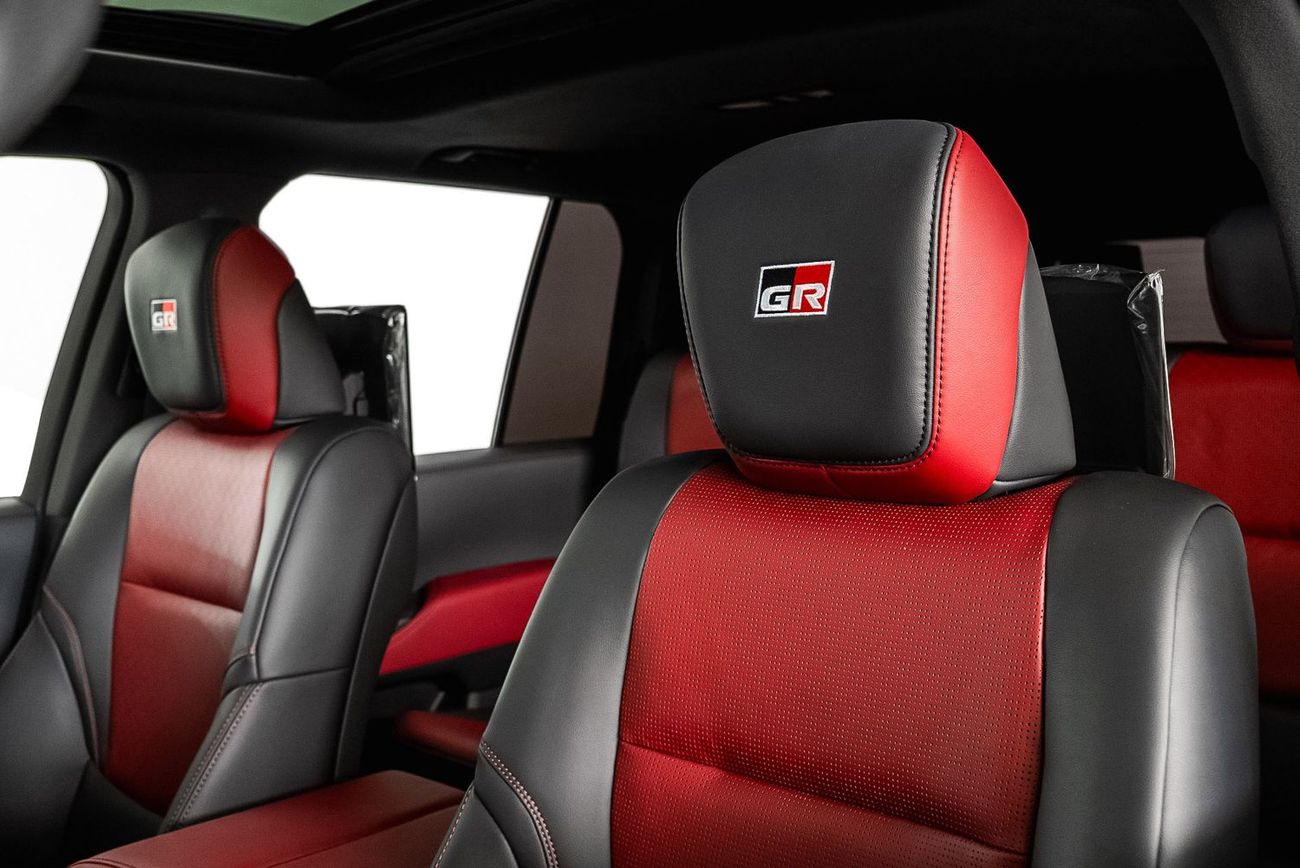 Toyota Land Cruiser GR-Sport 3.5L