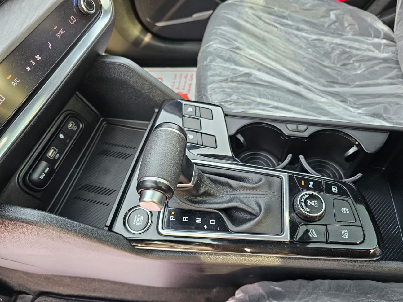 كيا سبورتيج KIA SPORTAGE X LINE 2.5l