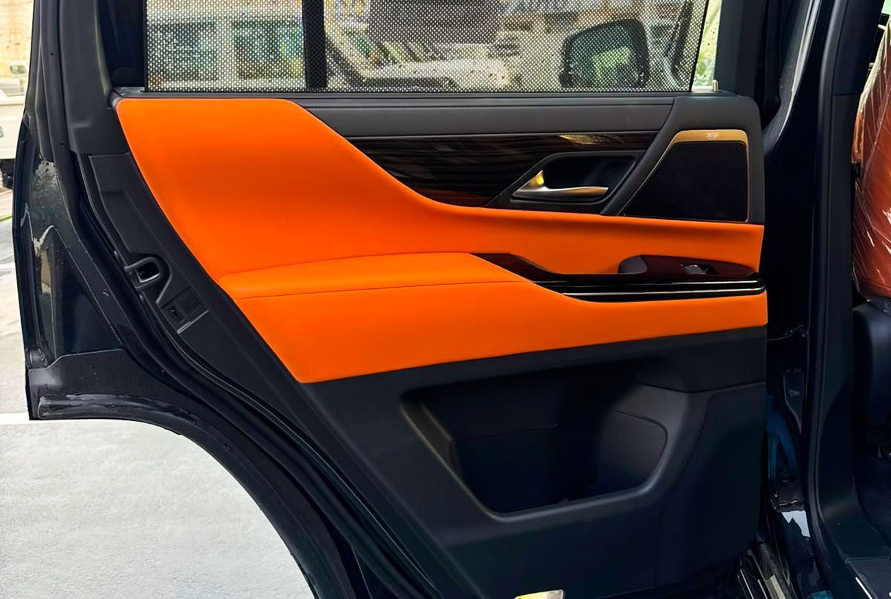 لكزس LX 700h VIP