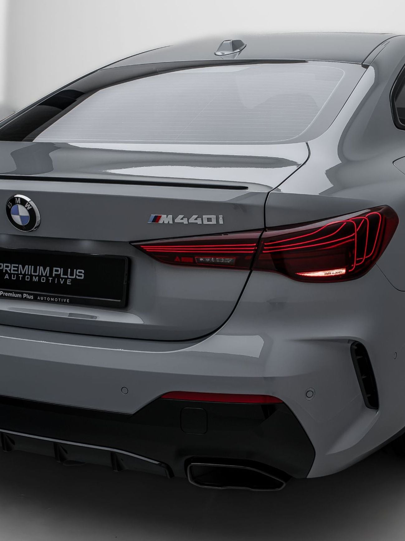 بي أم دبليو M440i XDRIVE MASTERCLASS