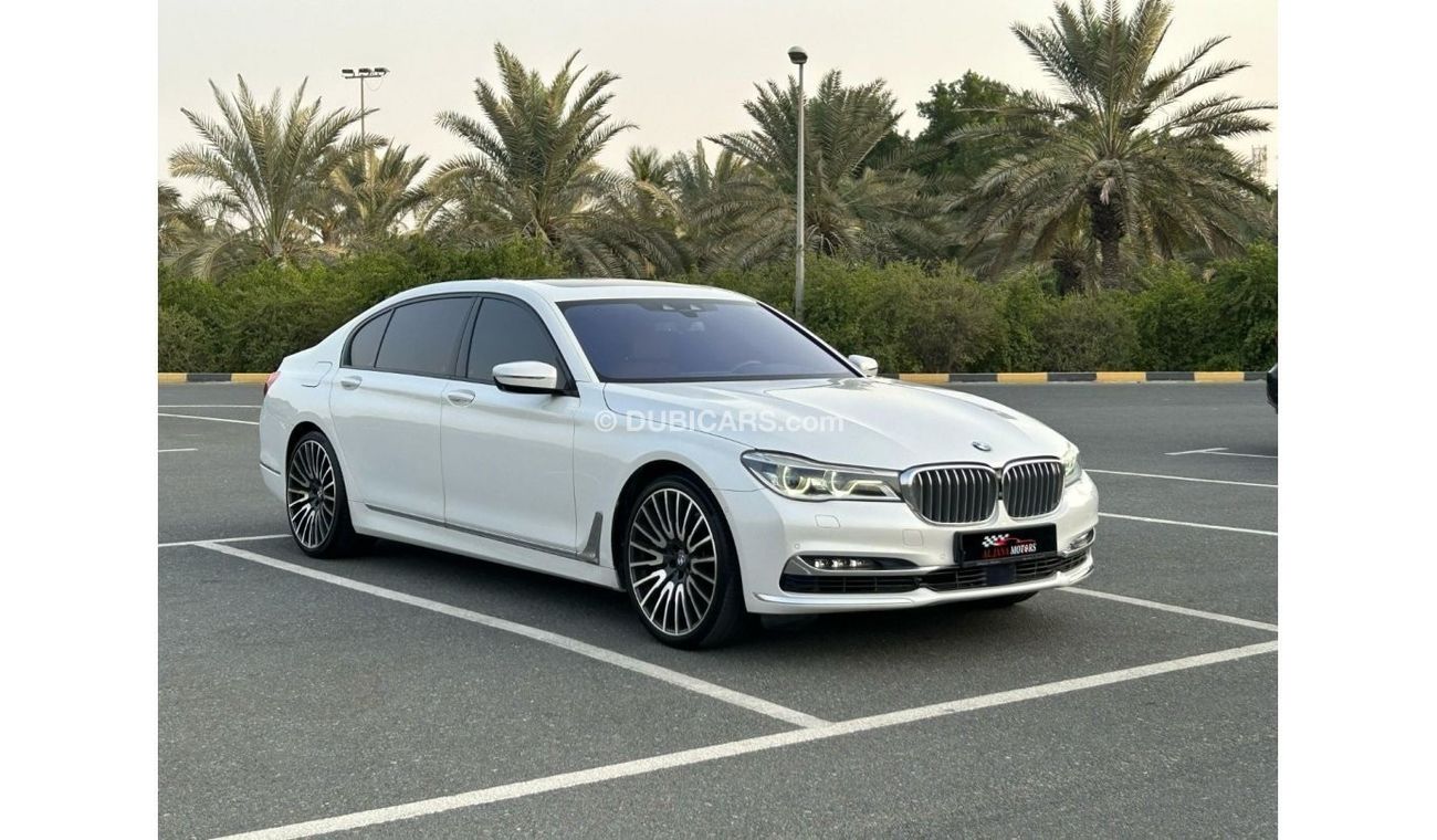 BMW 750Li Luxury Executive BMW 750LI XDrive 2017 GCC V8 4.4L Full option // Perfect condition // Under service