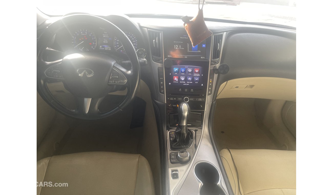 إنفينيتي Q50 3.7