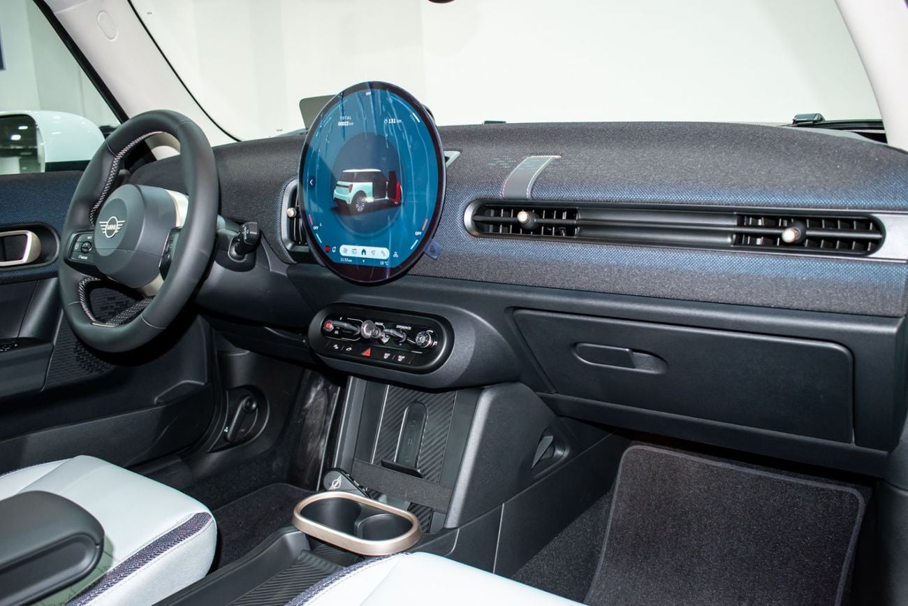 Mini Cooper Mini Cooper C  3-Door  Exclusive