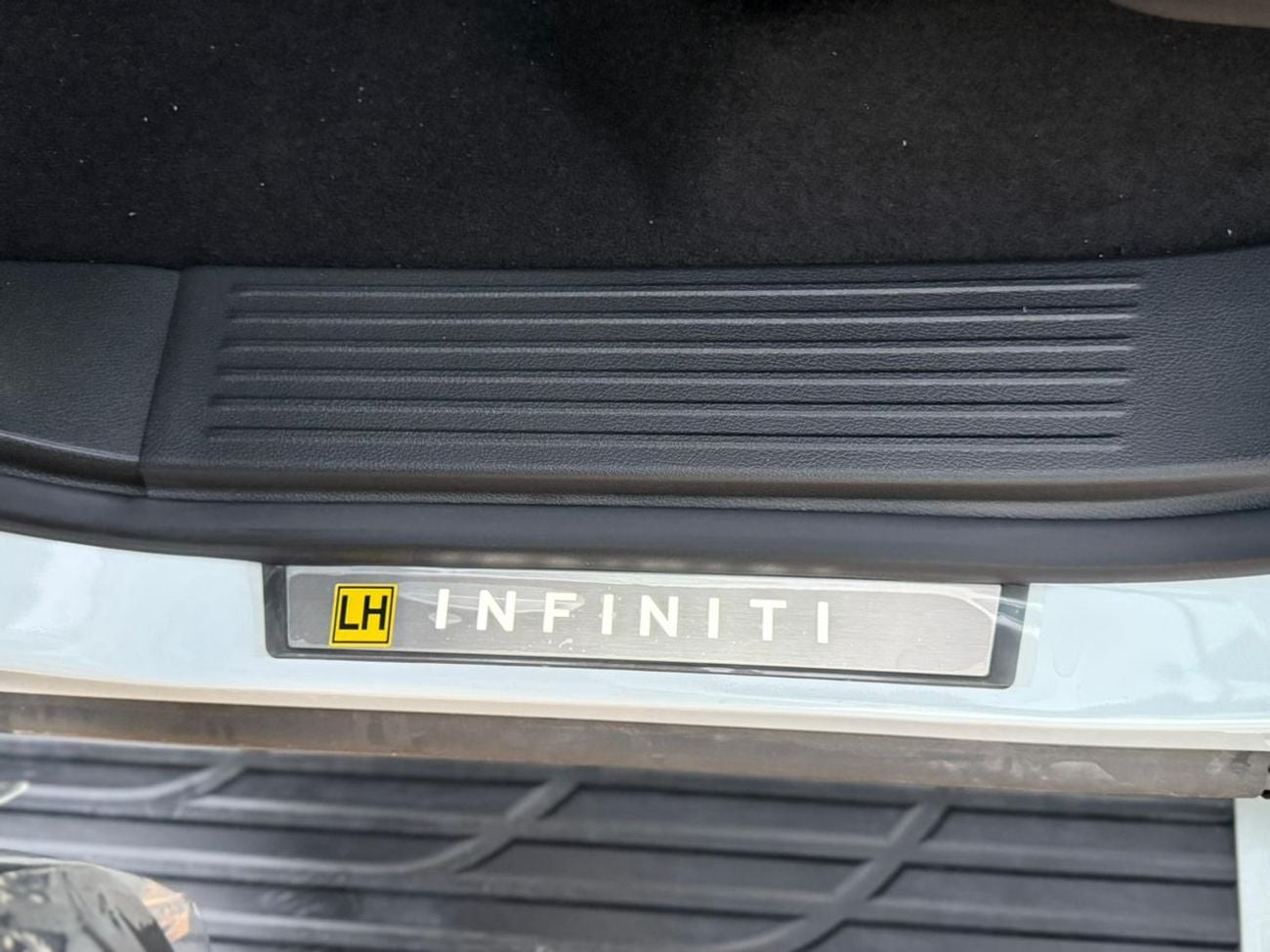 Infiniti QX80 Infiniti QX80 Autograph 3.5L V6