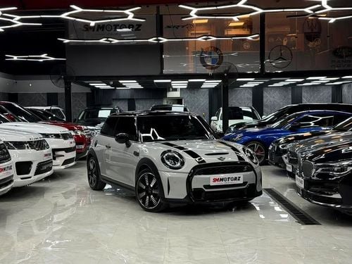 Mini Cooper 1 Owner | Full Agency Service History | Original Paint | GCC Specs