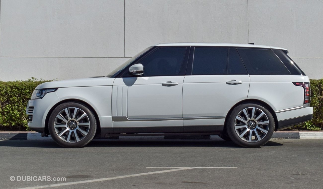 Land Rover Range Rover Vogue SE Supercharged / Warranty / GCC Specs