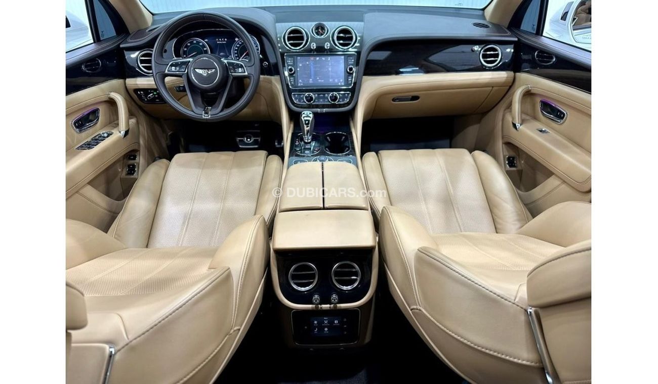 Bentley Bentayga 2019 Bentley Bentayga V8, March 2024 Bentley Warranty, Full Bentley Service History, GCC