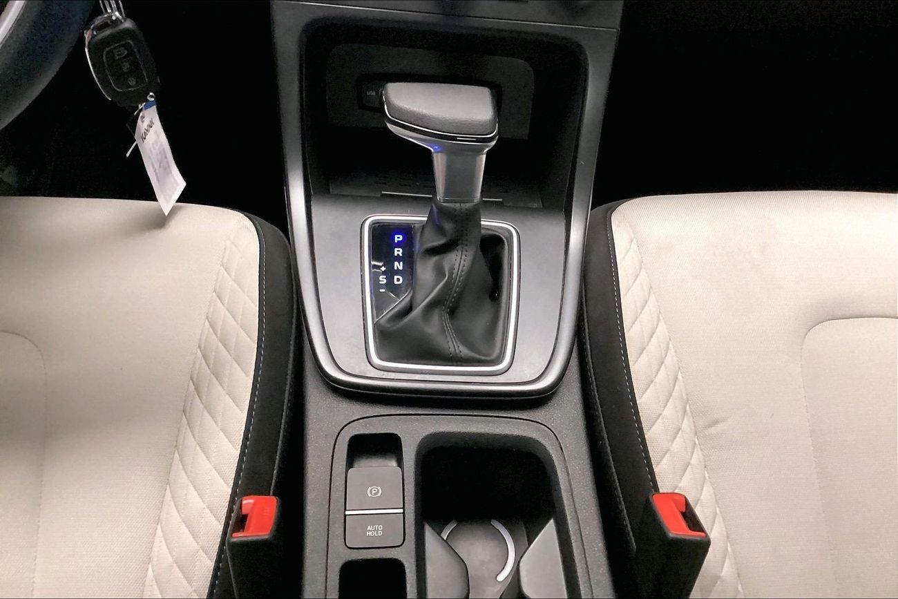 هيونداي كريتا Smart | National Day Celebration | شامل الضمان | 0 ﺪﻔﻋﺓ ﺃﻮﻟﻯ