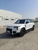 روكس 01 7-Seat Range-Extended SUV