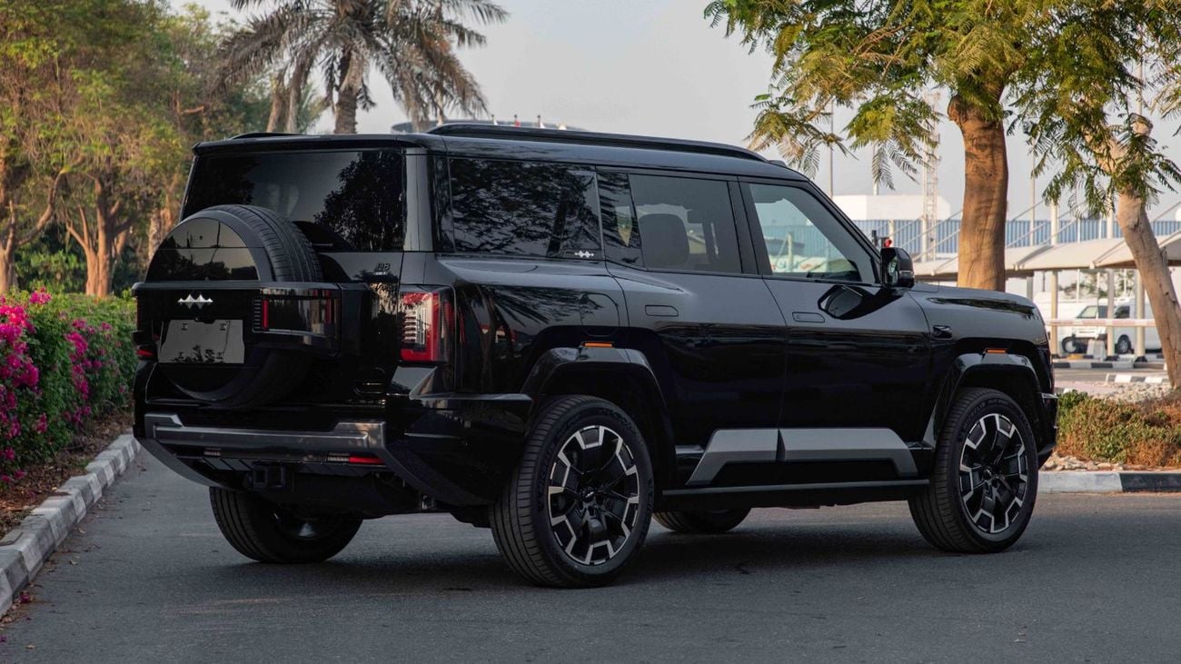 BYD Leopard 8 Smart and Brave Flagship Edition (7 Seats) 21-inch Rims with Tow Hook | 2025 | Coming Soon