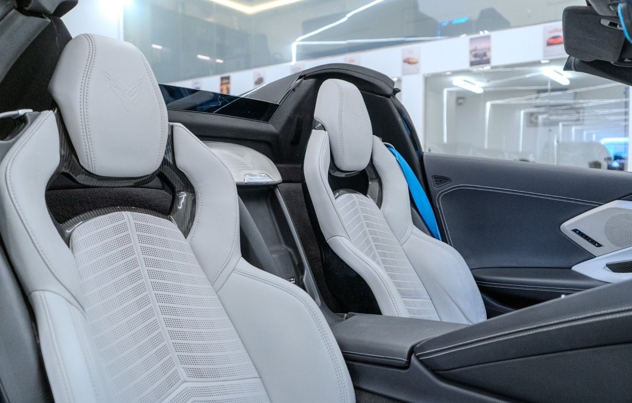 Chevrolet Corvette 2LT 6.2L (495 HP) Convertible 2022 Chevrolet Corvette Stingray, Automatic Hardtop Convertible, GCC S