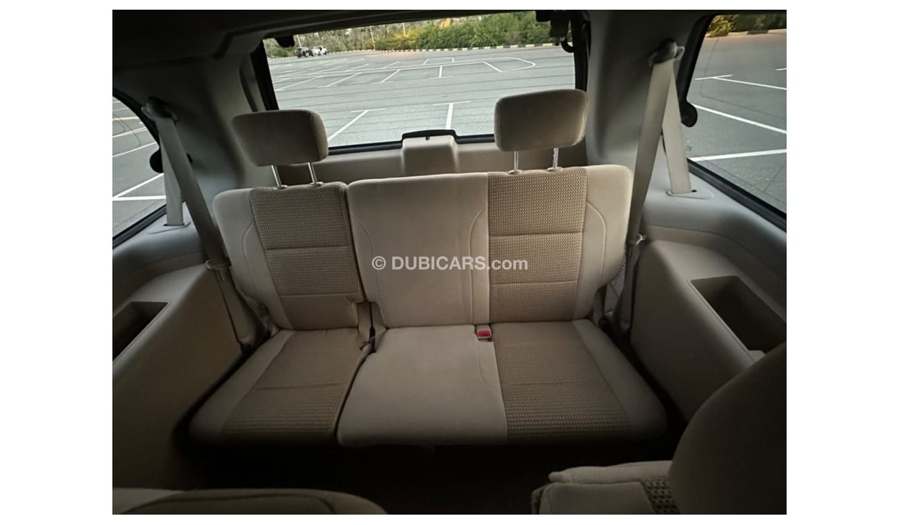 Nissan Armada MODEL 2014 GCC CAR PERFECT CONDITION INSIDE AND OUTSIDE FULL OPTION SUN ROOF LEATHER SEATS