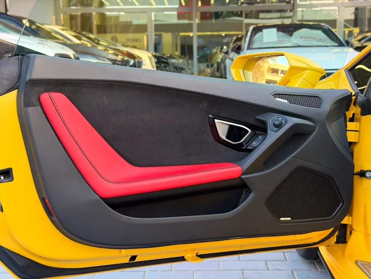 Lamborghini Huracan EVO Spyder | European Specs | Pristine Condition