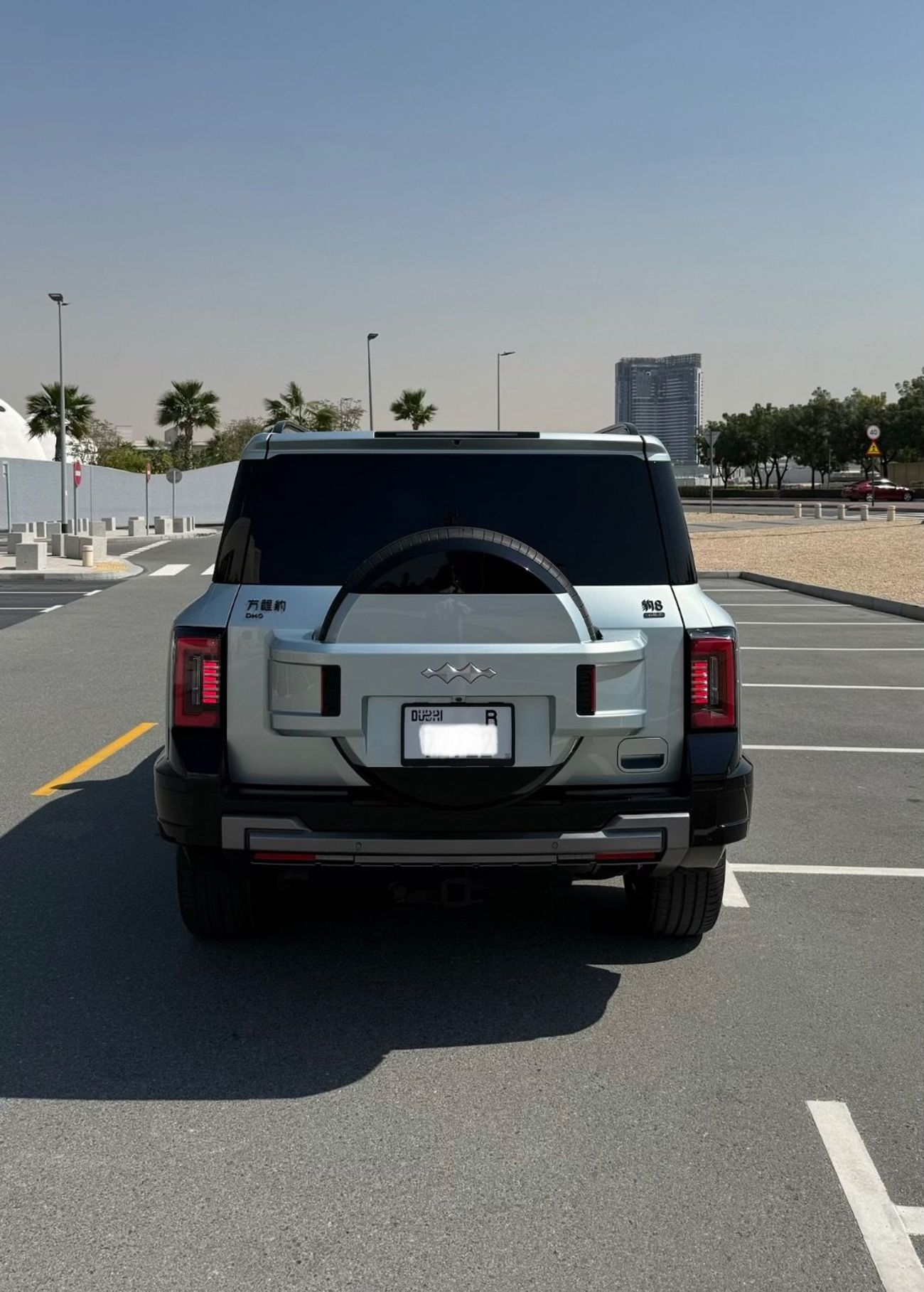 BYD Leopard 8 Smart and Brave Flagship Edition (7 Seats)